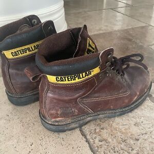 Caterpillar Men’s work boots